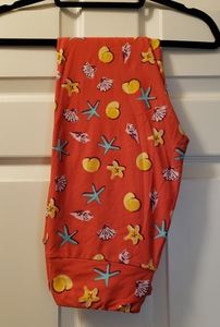 OS LuLaRoe Leggings. Shells